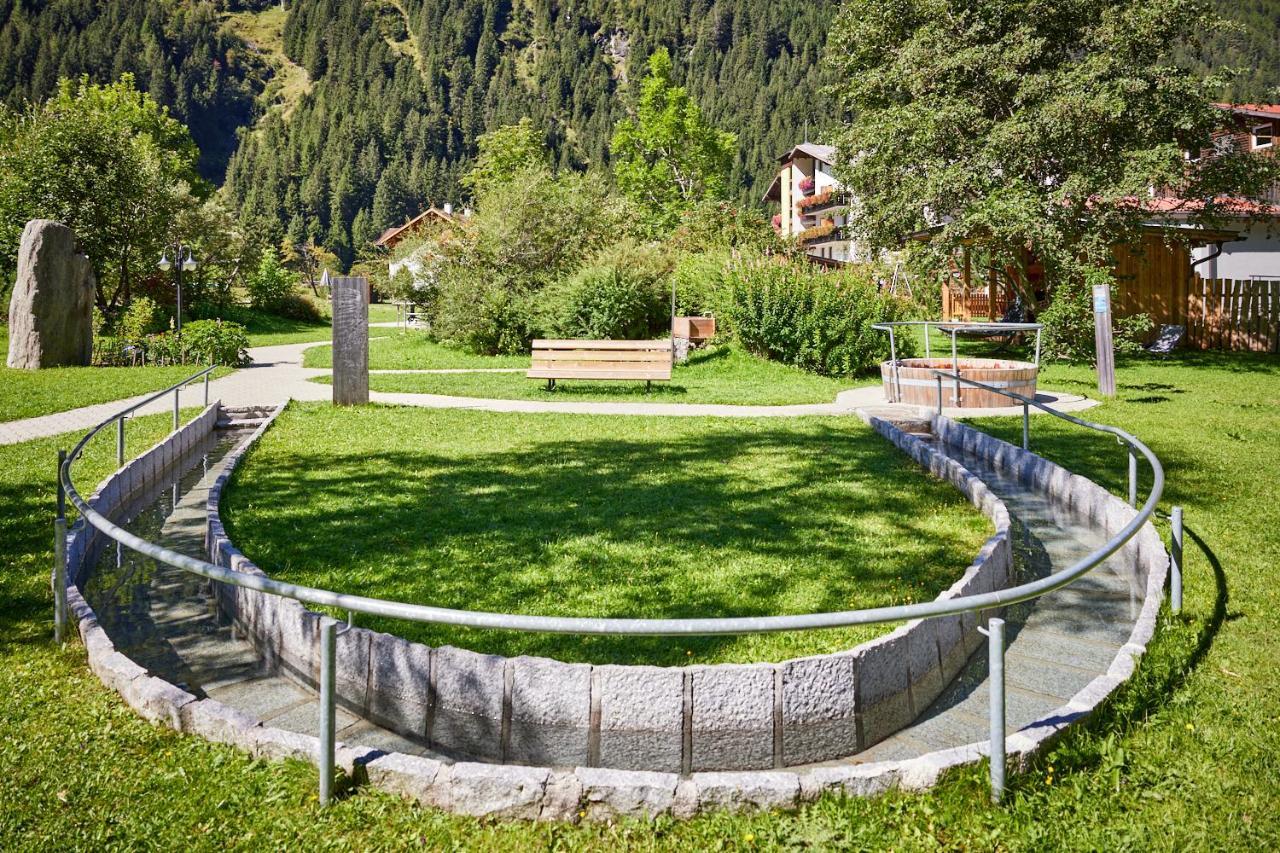 Bio Hotel Stillebach St. Leonhard im Pitztal Exterior foto